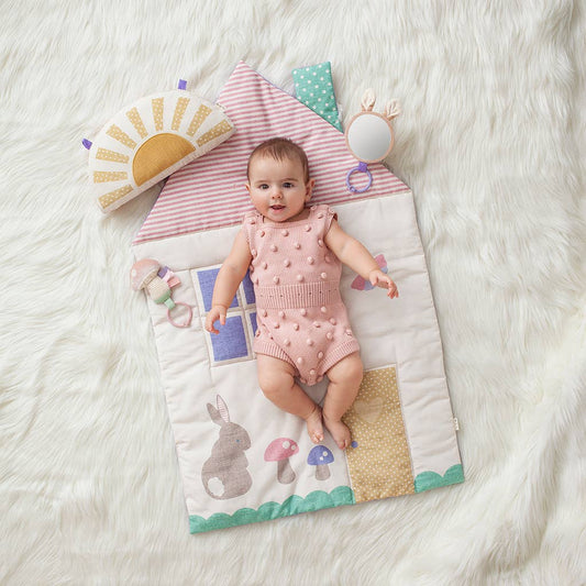 Itzy Ritzy - Bitzy Bespoke Ritzy Tummy Time™ Cottage Play Mat