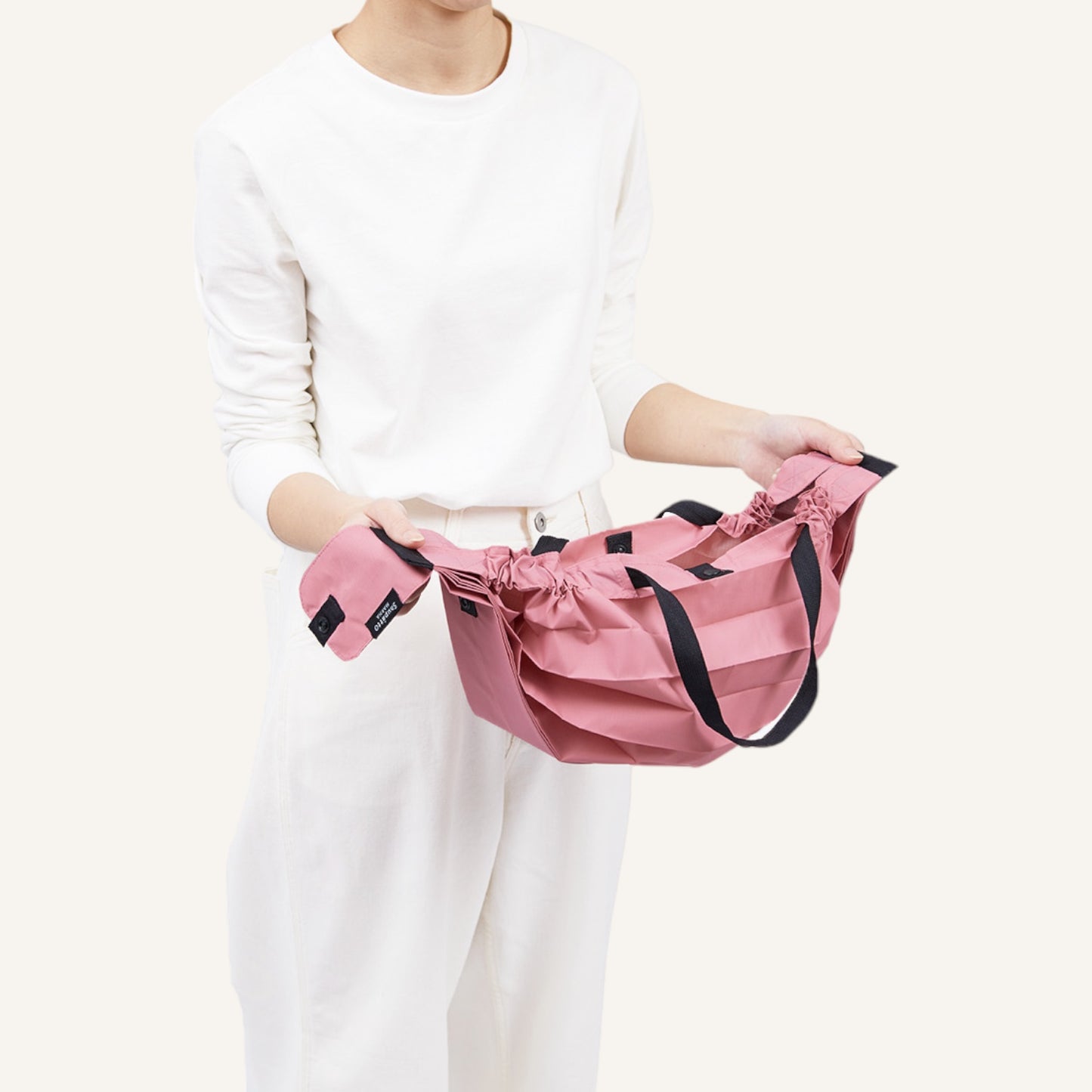 Shupatto Bag - One Pull (Medium) - Momo