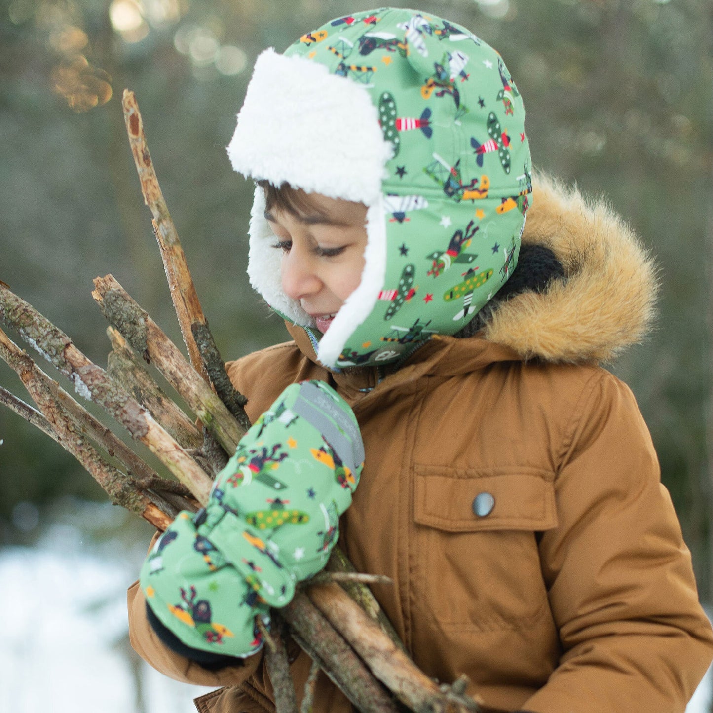 FLAP JACK KIDS - Water Repellent Trapper Hat - Black Bear Green (Size 4-6 Yr)