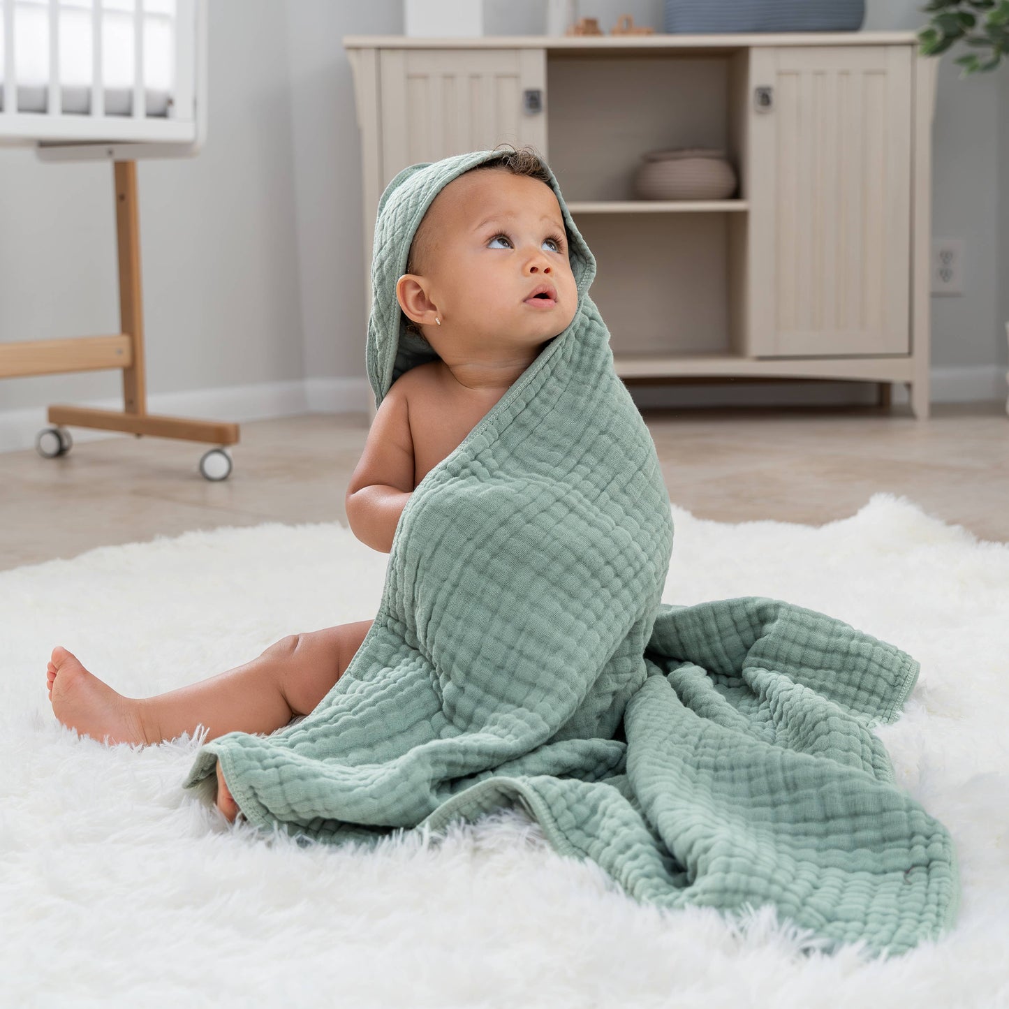 Comfy Cubs - Baby Hooded 9 Layer Muslin Cotton Towel For Kids: Pack Of 1 / Fern