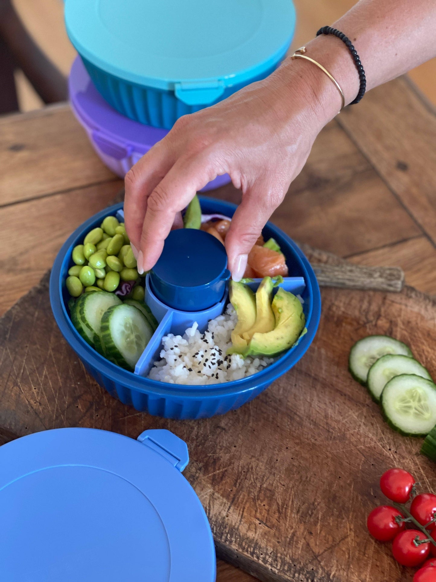 Yumbox - Poke Bowl with 3 Part Divider - Guava Pink