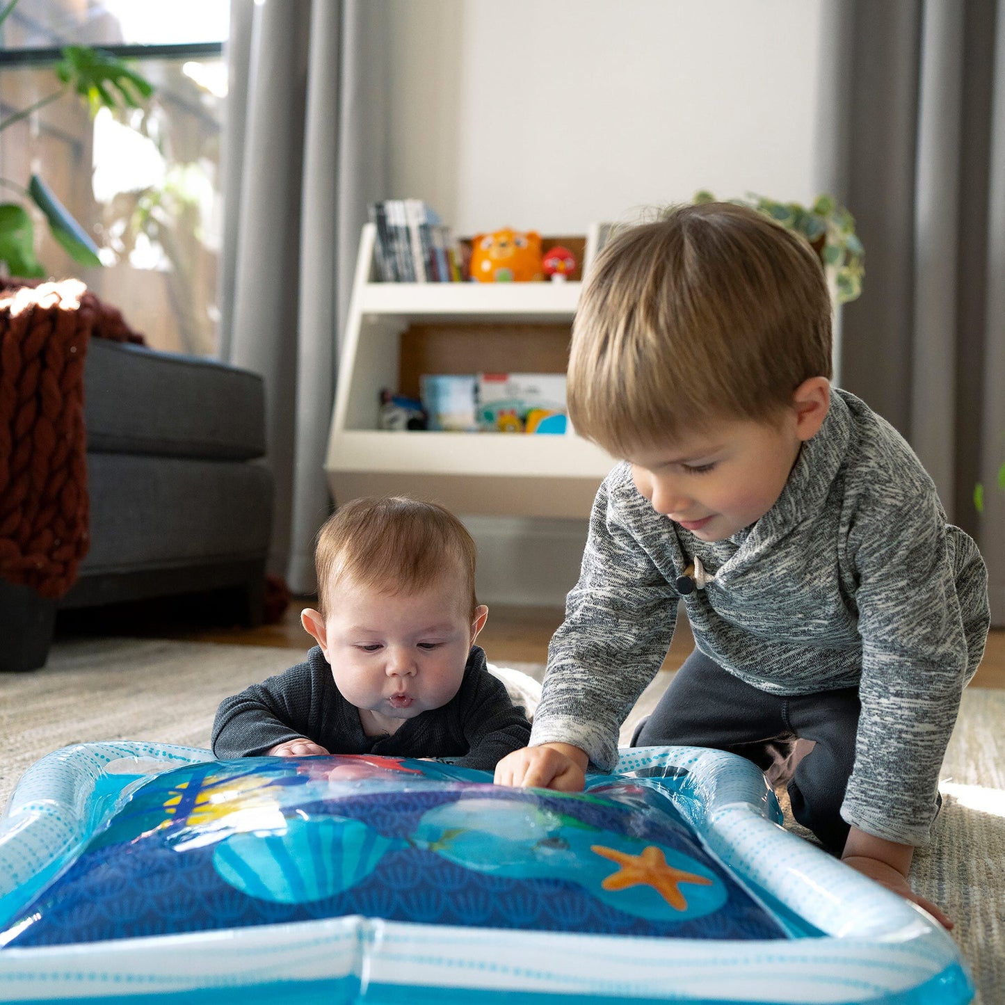 BABY EINSTEIN - Opus’s Ocean of Discovery™ Tummy Time Water Mat