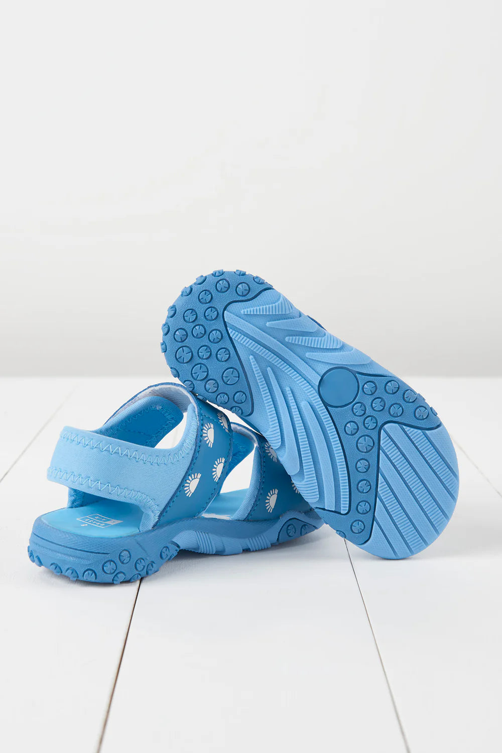 Grass & Air Color Changing Kids Sandal - Cornblue