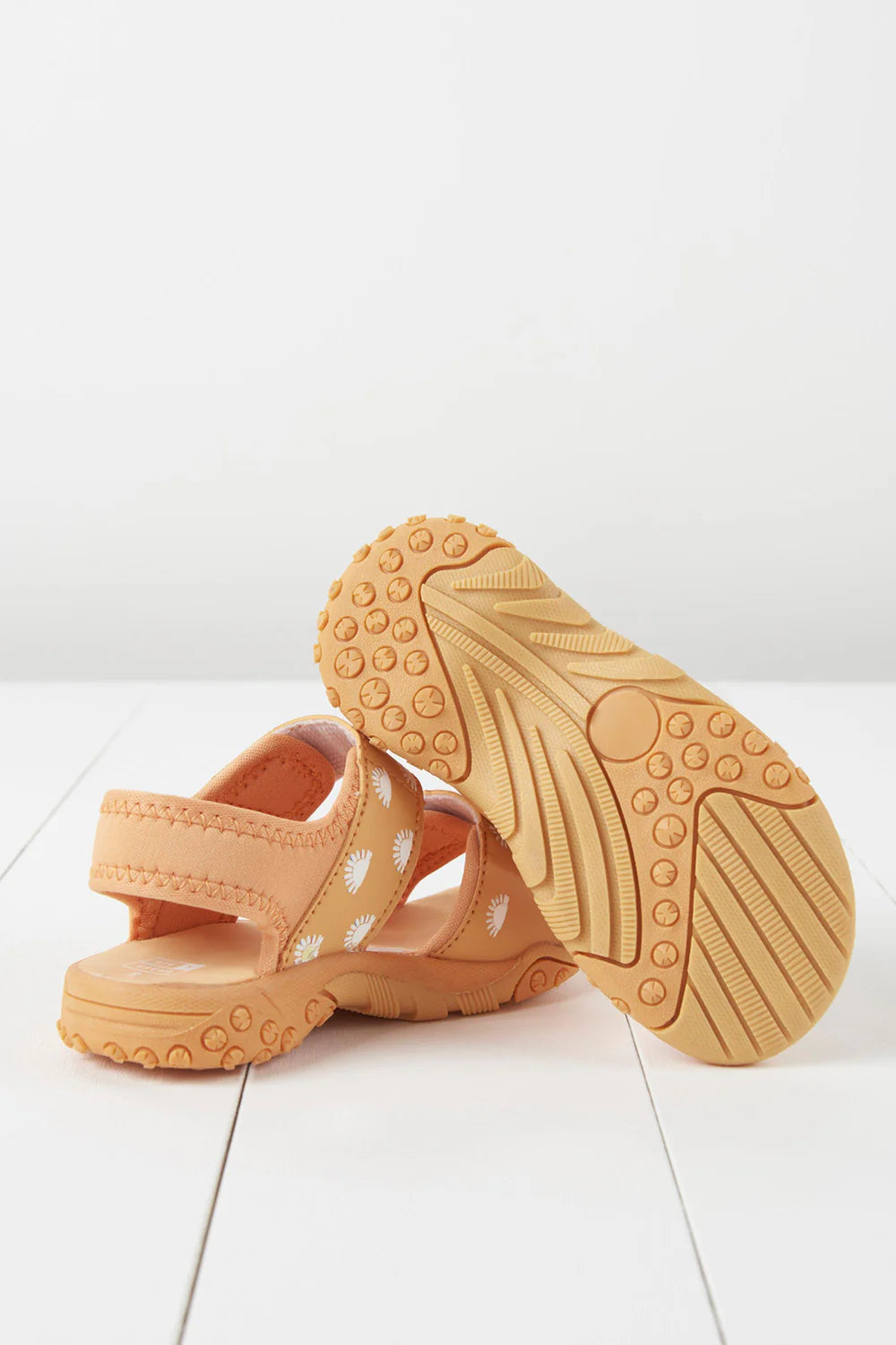 Grass & Air Color Changing Kids Sandal - Peach