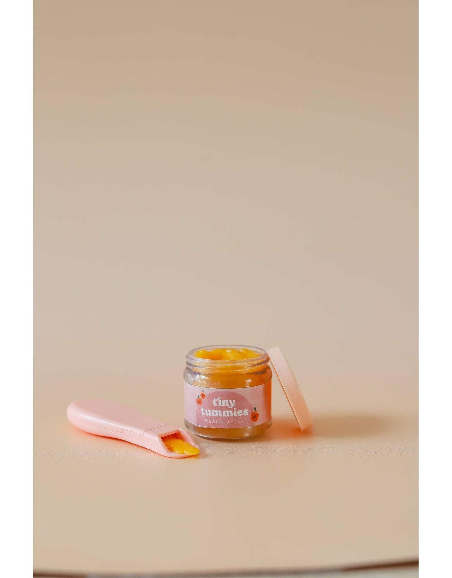 Tiny Harlow Tiny Tummies - Peach jelly food - Jar and spoon