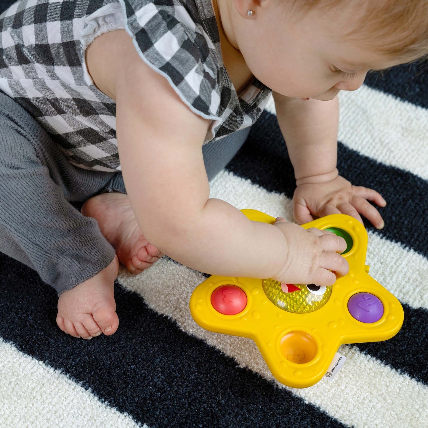 BABY EINSTEIN - Pop & Glow Starfish™ Suction Cup Toy