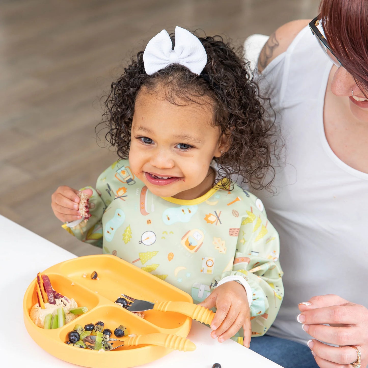 Bumkins - Sleeved Bib - Happy Campers