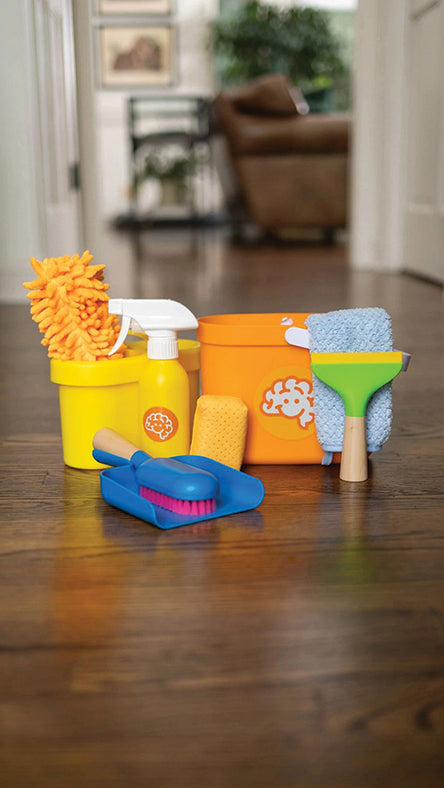 Fat Brain Toys - Pretendables Cleaning Kit